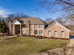 5451 Keller Rd, Saint Louis, MO 63128