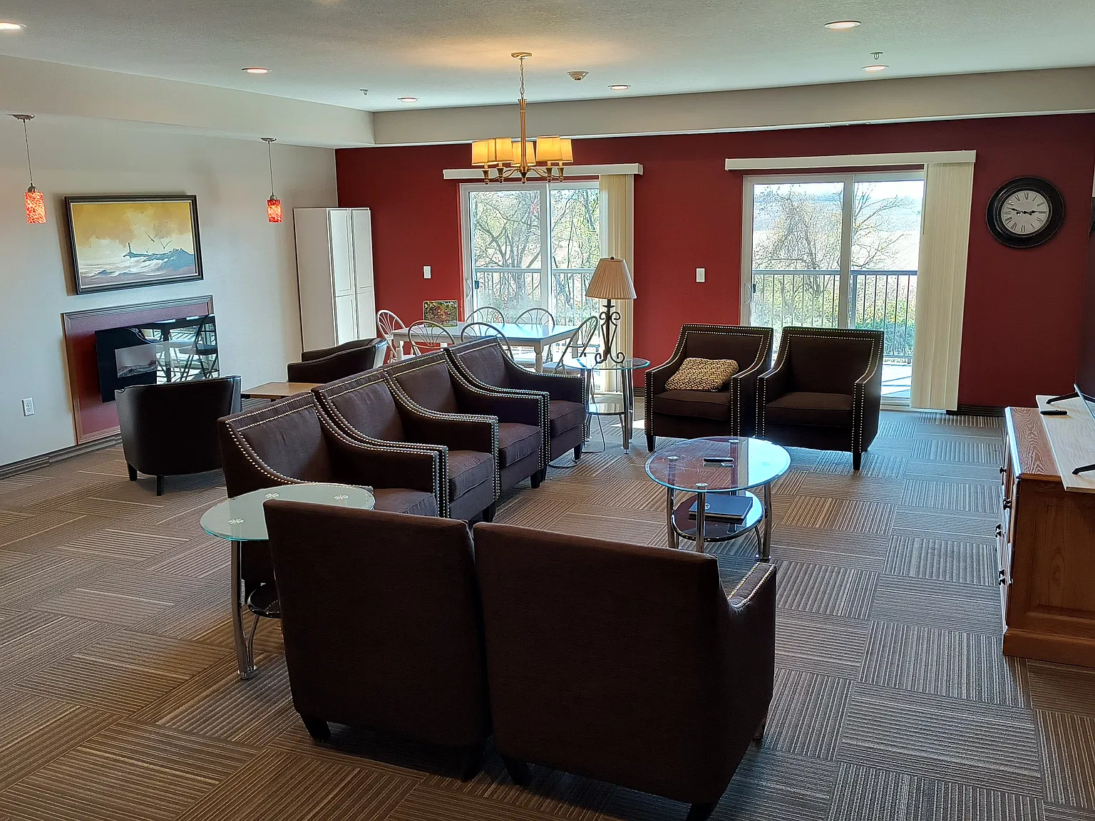Cardinal Creek Apartments — Photo 2