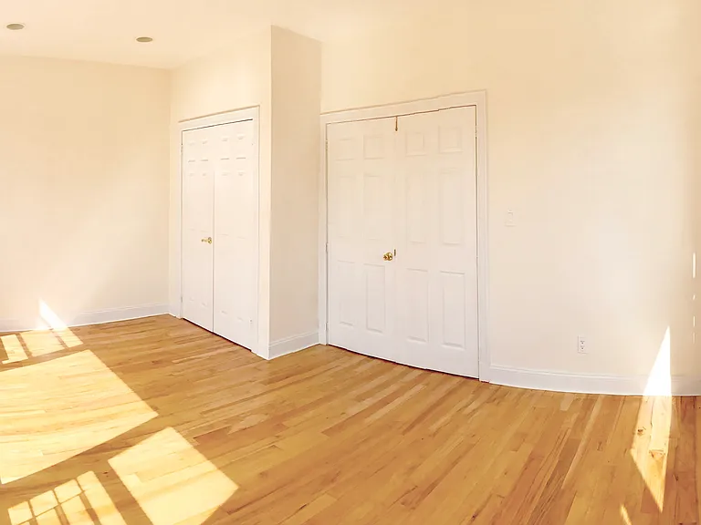 3 Hicks Ln #1 — Photo 4