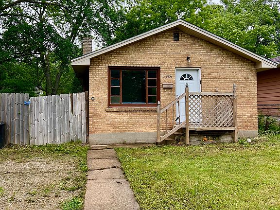 2nd image of 2406 Hermon Ave