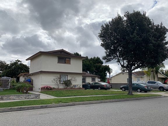 2nd image of 7948 La Fiesta Dr