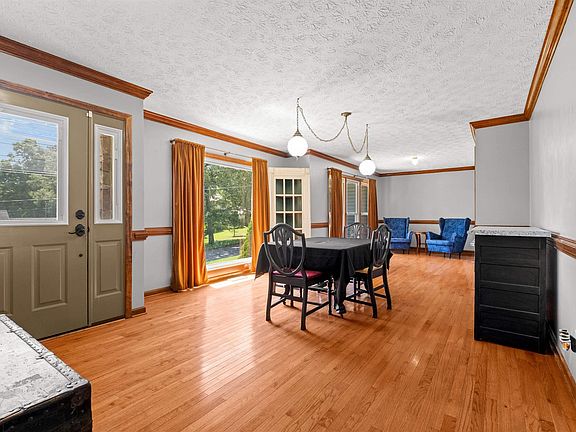 5th image of 805 Pinedale Ct