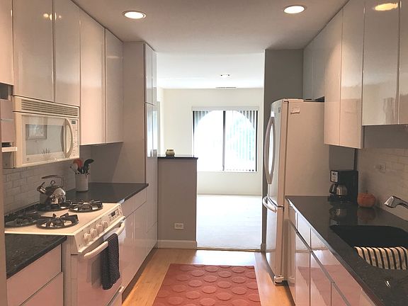 4th image of 2150 Valencia Dr APT 311A