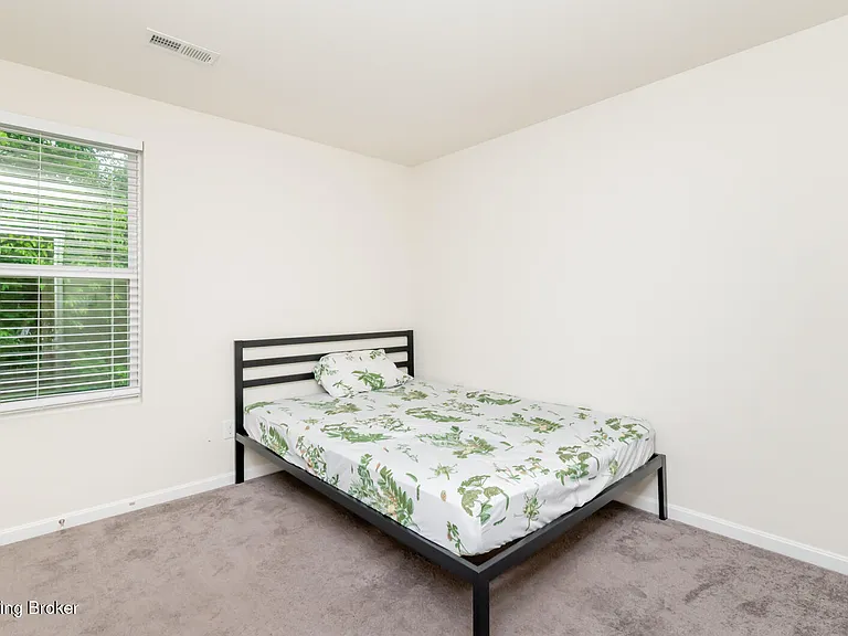 6411 Colome Dr — Photo 27