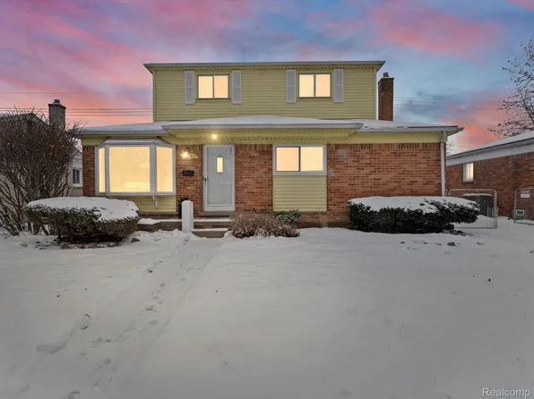 28640 Park Ct, Madison Heights, MI 48071