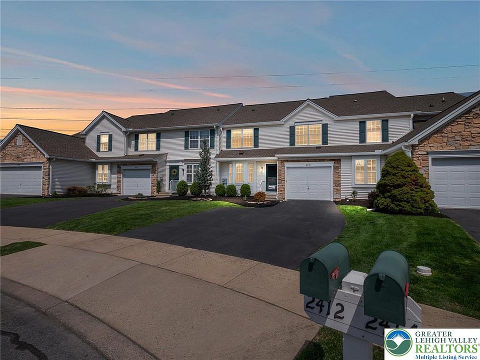 1st image of 2412 Patriots Ln