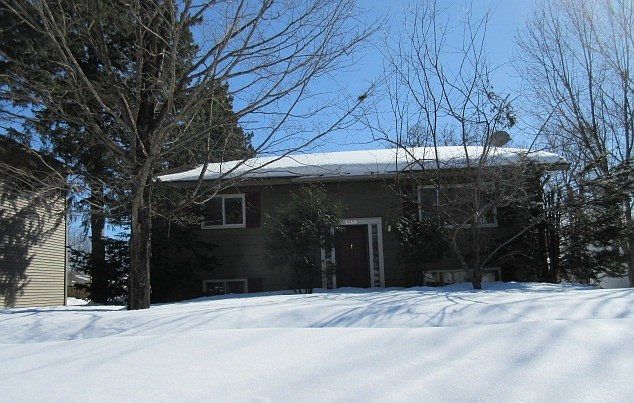 1st image of 15979 W 5th Street