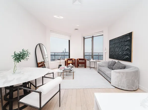 75 Wall St Penthouse L7, New York, NY 10005