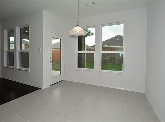 5th image of 529 High Desert Dr