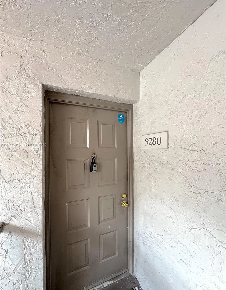 Crescent Cove Condo — Photo 2