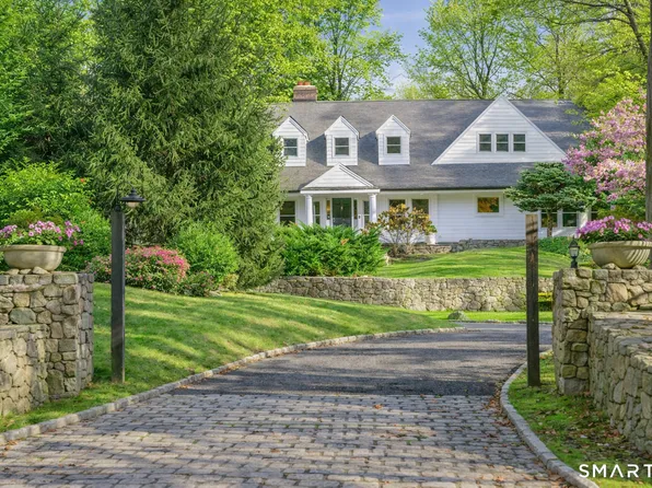 10 Woodhill Road, Wilton, CT 06897