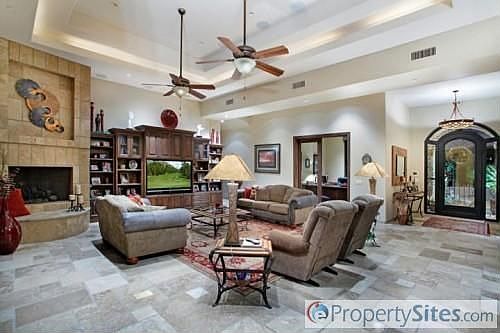 2nd image of 16164 E Saguaro Blvd