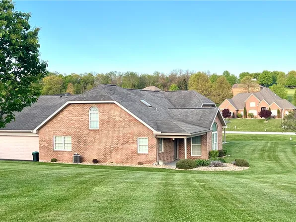 2017 Lake View Dr, Rostraver Township, PA 15012