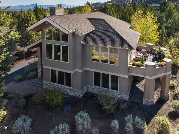1042 Trail Creek Dr, Redmond, OR 97756