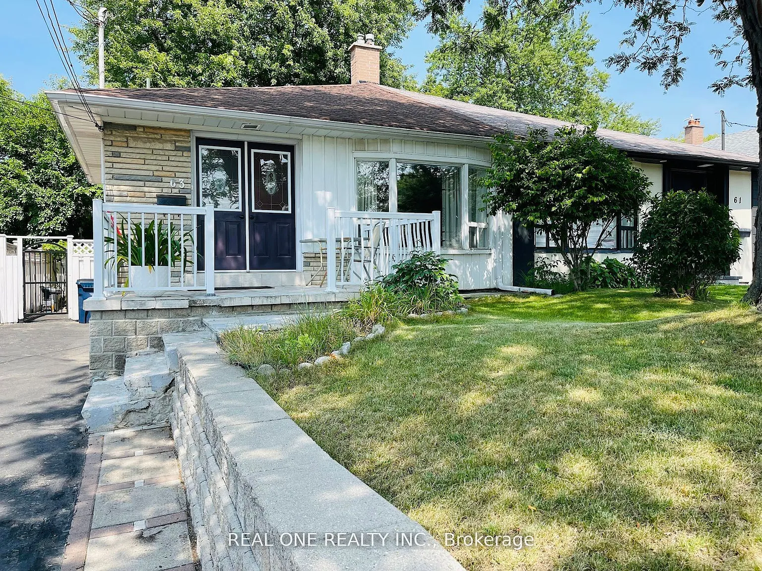 2 bed, $2,500 — Photo 2