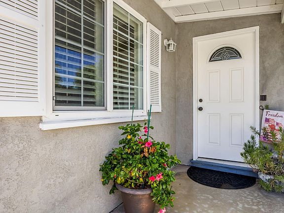 4th image of 1428 El Camino Ave