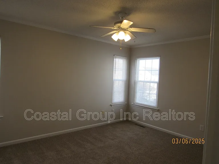 1538 Stillwood St — Photo 33