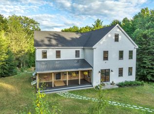 104 Raymond Rd, Nottingham, NH 03290