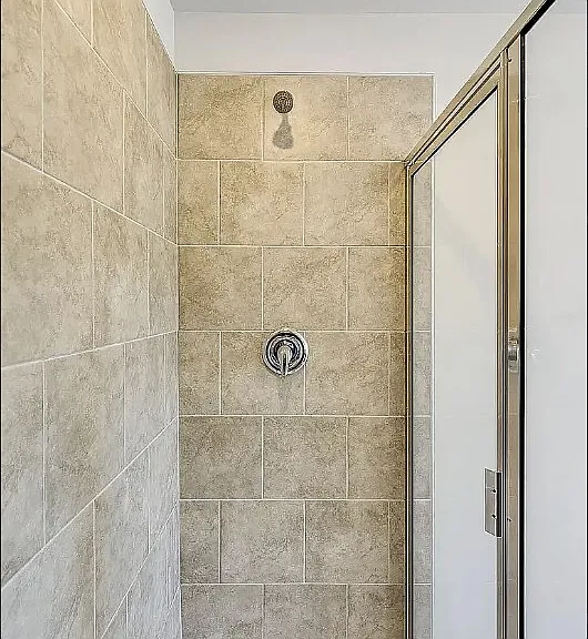 170 Golden Arms Dr — Photo 9
