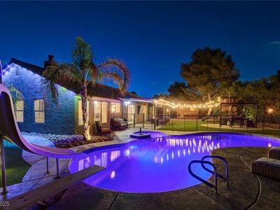 3110 Palmdesert Way, Las Vegas, NV, 89120