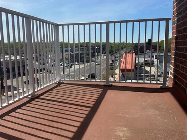 2265 Gerritsen Avenue image 11 of 19