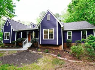 3332 Crossing Dr, Snellville, GA 30078