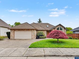 1470 Ranier Loop NW, Salem, OR 97304