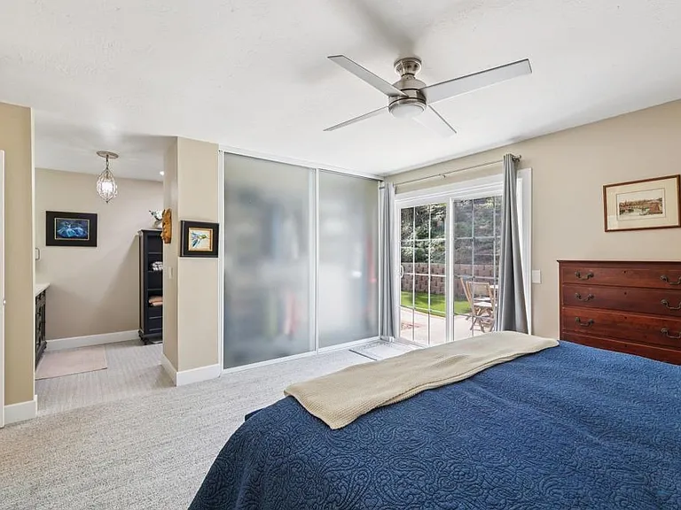 1767 Woodbine Pl — Photo 23