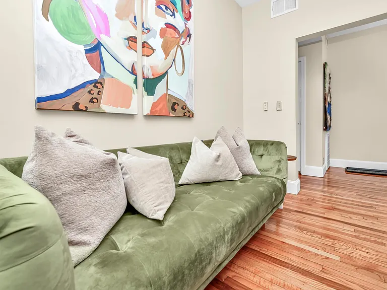 12 Ferndale St #2 — Photo 45