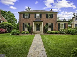 203 Saint Dunstans Rd, Baltimore, MD 21212