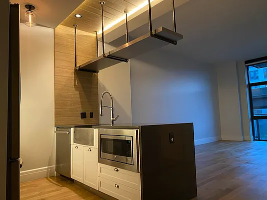 Rented by The KCI Group | media 69