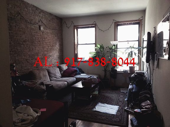 3rd image of 172 W 81st St APT 2B