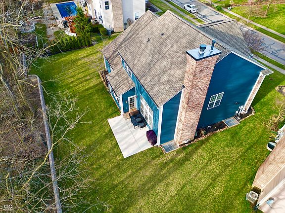 3rd image of 8228 Morel Dr