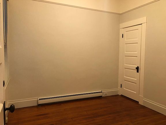 4th image of 1757 Hyde St