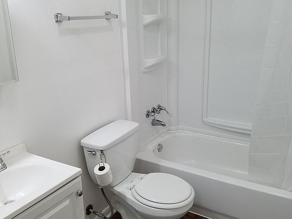 4th image of 2119 Pauger St #1