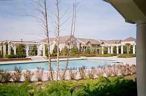 Complex pool & hot tub