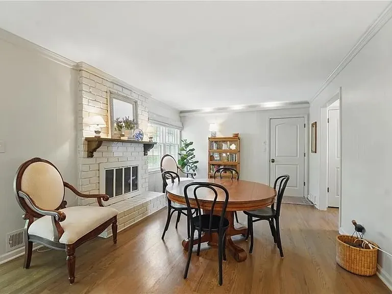 6817 N Bellefontaine Ave — Photo 41
