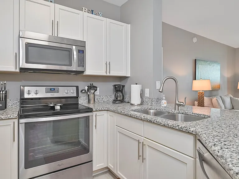 15655 Ocean Walk Cir #310 — Photo 6