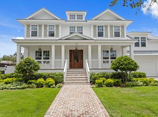 322 Bayview Dr NE, Saint Petersburg, FL 33704