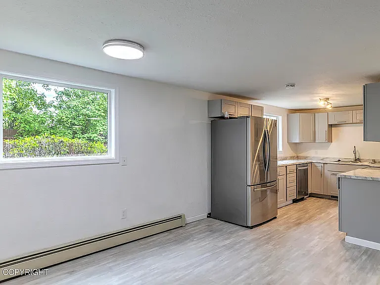 2701 Lake Otis Pkwy — Photo 9