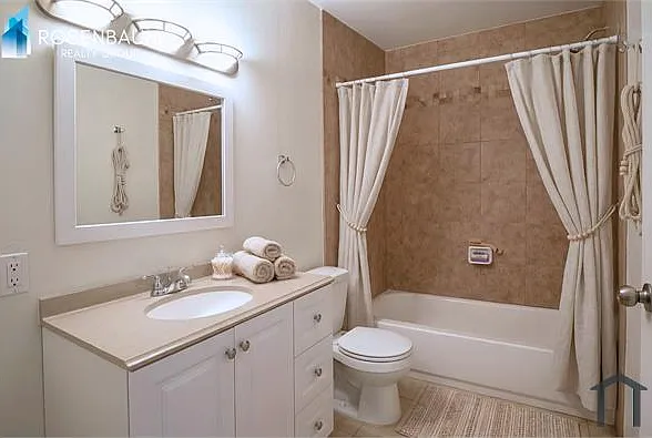 2466 N Treat Ave — Photo 5