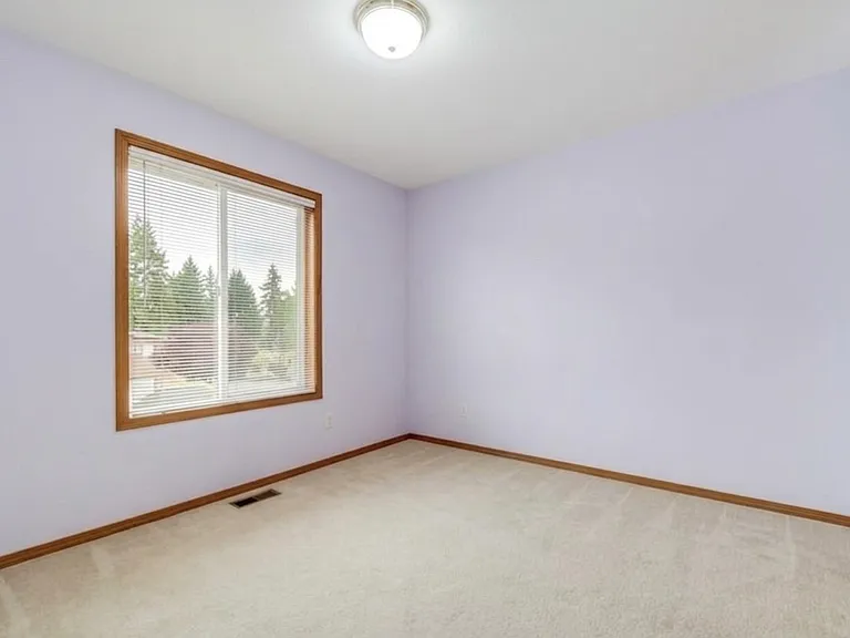 8614 242nd St SW — Photo 10