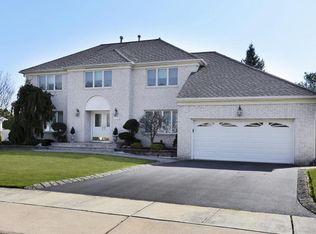 1969 Ridge Hill Dr, Toms River, NJ 08755