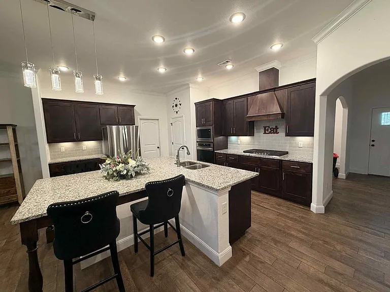 329 E Greystone Sq — Photo 8