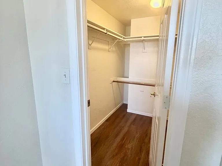 601 Cabrillo Cir #322 — Photo 15