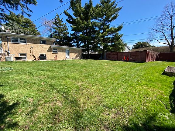 4th image of 201 Westmoreland Dr