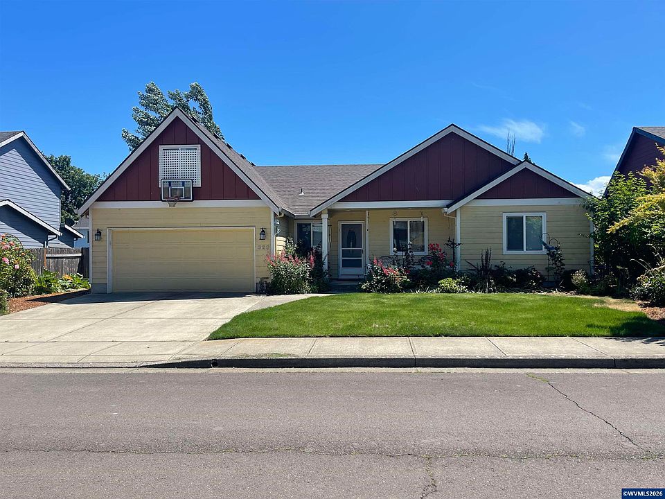 1st image of 323 NW Pacific Hills Dr