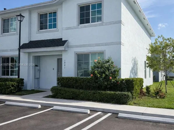 1081 NW 5th St, Florida City, FL 33034