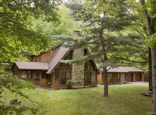 91 W Corbett Rd, Montgomery, NY 12549