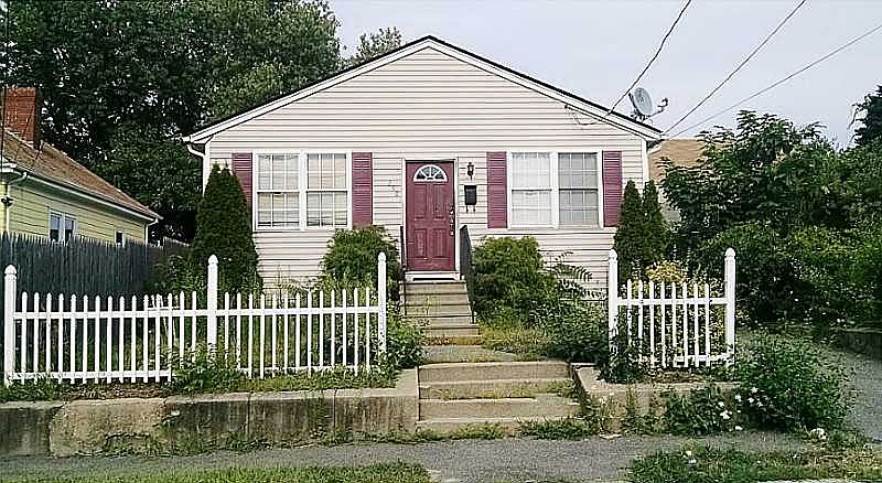 1st image of 250 Oconnor St